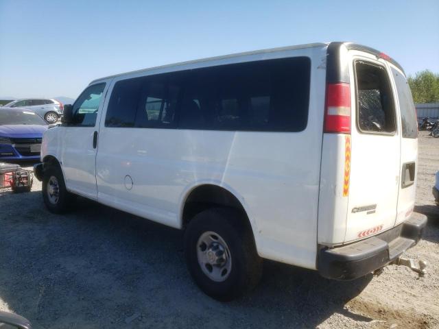 1GAWGPFA5D1175738 - 2013 CHEVROLET EXPRESS G2 LS WHITE photo 2