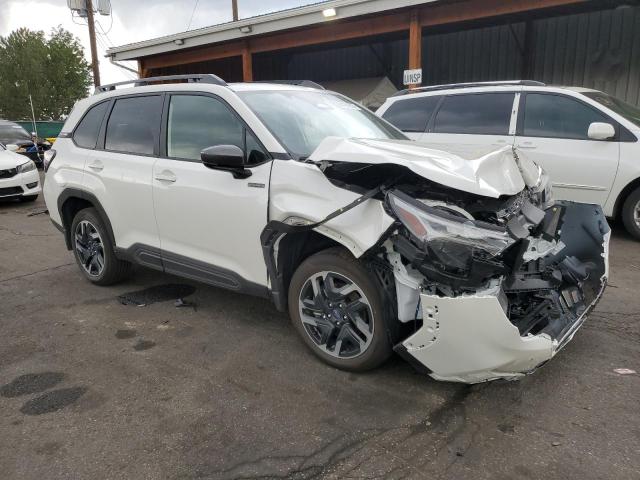 JF2SLSRDXSH406410 - 2025 SUBARU FORESTER LIMITED WHITE photo 4