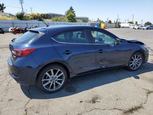 3MZBN1L35JM254532 - 2018 MAZDA 3 TOURING BLUE photo 3