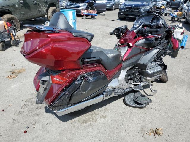 JH2SC7952JK001008 - 2018 HONDA GL1800 D RED photo 4