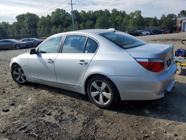 WBANF33567CS38728 - 2007 BMW 525 XI SILVER photo 2