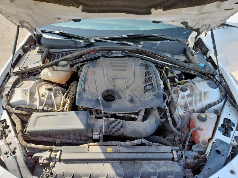 ZARFAMAN3K7616431 - 2019 ALFA ROMEO GIULIA WHITE photo 11