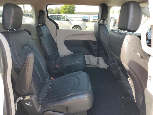 2C4RC1BG5HR520114 - 2017 CHRYSLER PACIFICA TOURING L WHITE photo 11