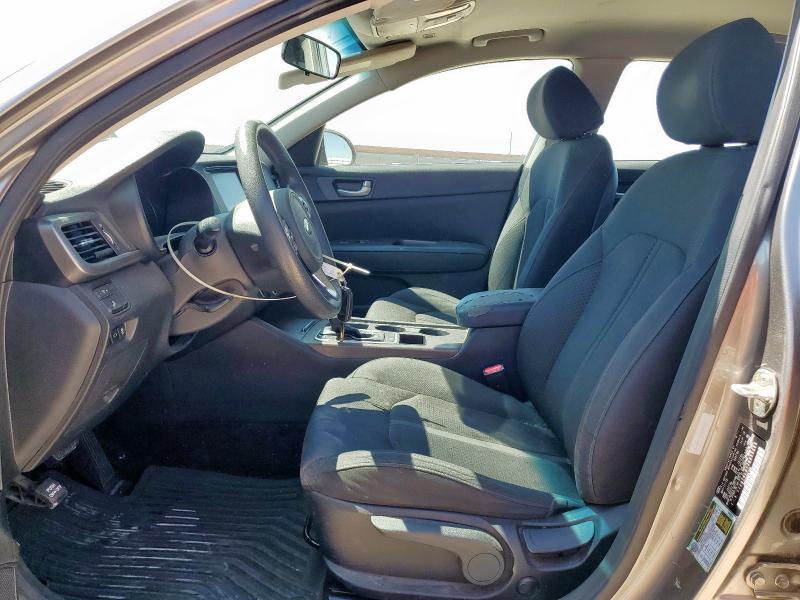 5XXGT4L31JG269563 - 2018 KIA OPTIMA LX Boz foto 7