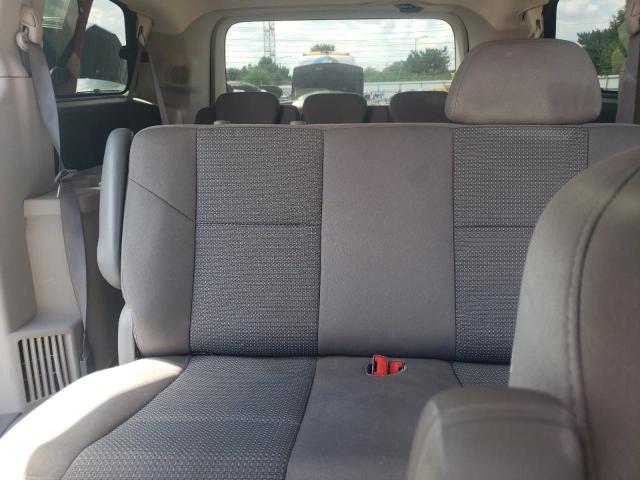 2V8HW44179R542957 - 2009 VOLKSWAGEN ROUTAN S წითელი ფოტო 10