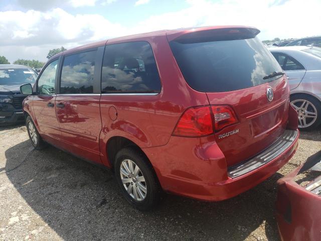 2V8HW44179R542957 - 2009 VOLKSWAGEN ROUTAN S წითელი ფოტო 2