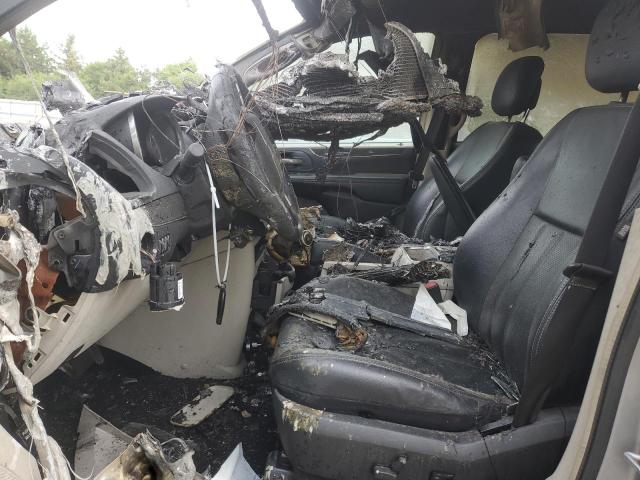 2C4RC1CG5DR585098 - 2013 CHRYSLER TOWN & COU TOURING L SILVER photo 7