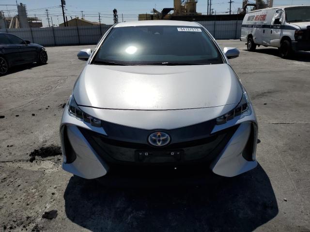 JTDKAMFP7M3191891 - 2021 TOYOTA PRIUS PRIM LE SILVER photo 5