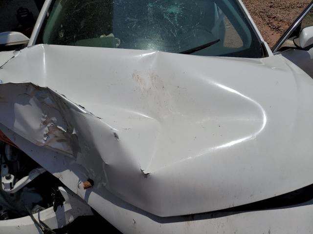 1G1ZE5ST1HF264603 - 2017 CHEVROLET MALIBU LT WHITE photo 11