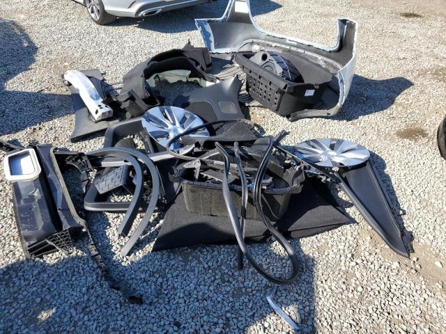 7SAYGDEE7PA079382 - 2023 TESLA MODEL Y Ақ фото 13