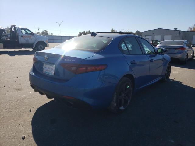 ZARFAEDN5J7565367 - 2018 ALFA ROMEO GIULIA Q4 BLUE photo 4