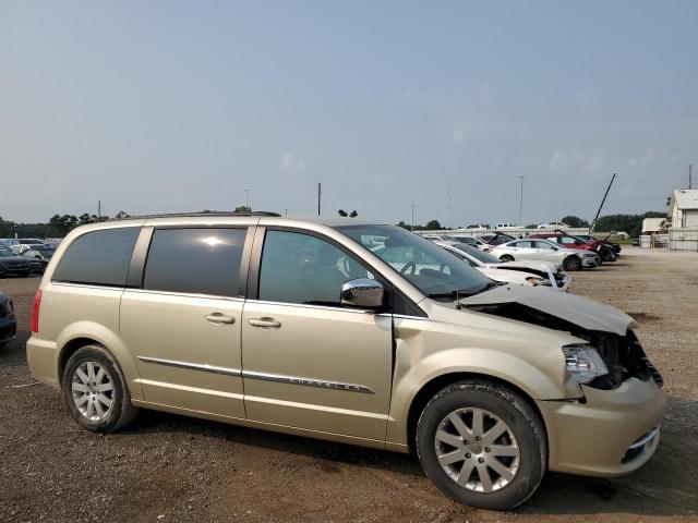 2A4RR8DGXBR607237 - 2011 CHRYSLER TOWN & COU TOURING L GOLD photo 4