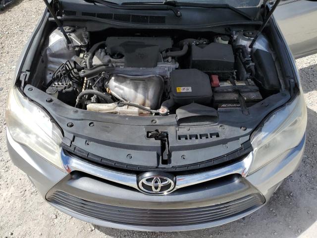 4T1BF1FK1HU423367 - 2017 TOYOTA CAMRY LE SILVER photo 11