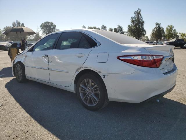 4T1BF1FK6HU376644 - 2017 TOYOTA CAMRY LE WHITE photo 2