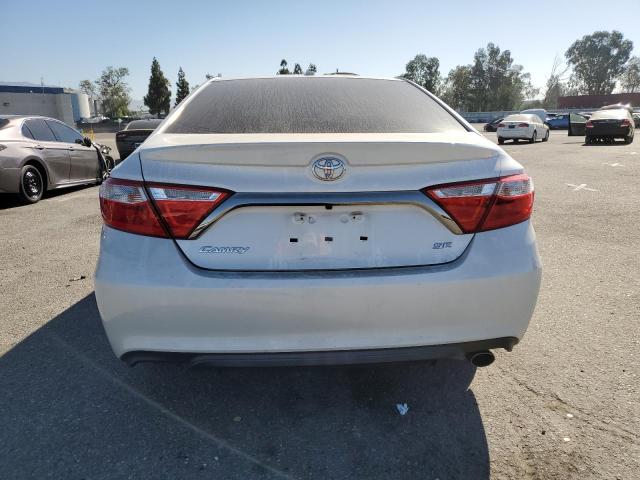4T1BF1FK6HU376644 - 2017 TOYOTA CAMRY LE WHITE photo 6