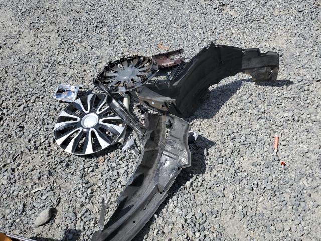 JTLZE4FE1B1138991 - 2011 TOYOTA SCION XB MAROON photo 13