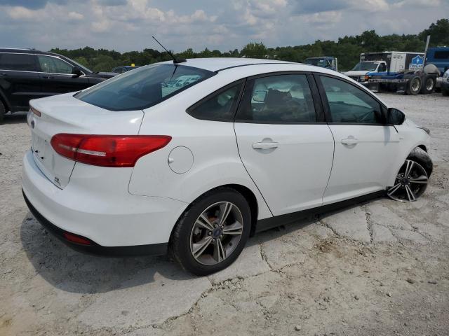 1FADP3FE9HL309600 - 2017 FORD FOCUS SE WHITE photo 3