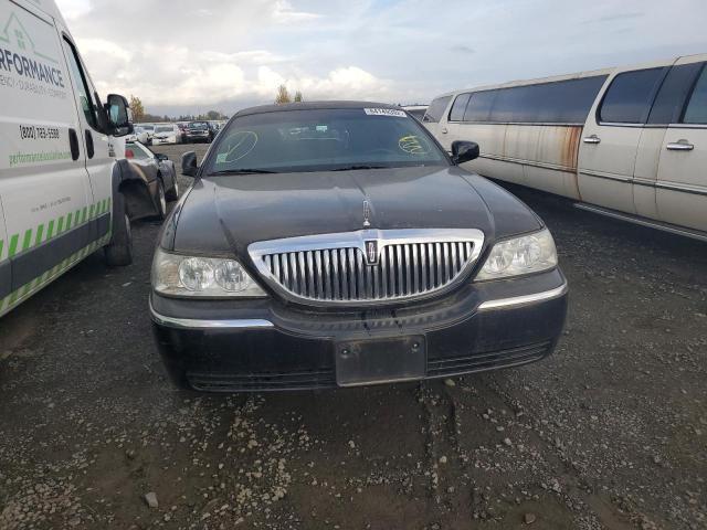 1L1FM88W07Y632267 - 2007 LINCOLN TOWN CAR EXECUTIVE BLACK photo 9