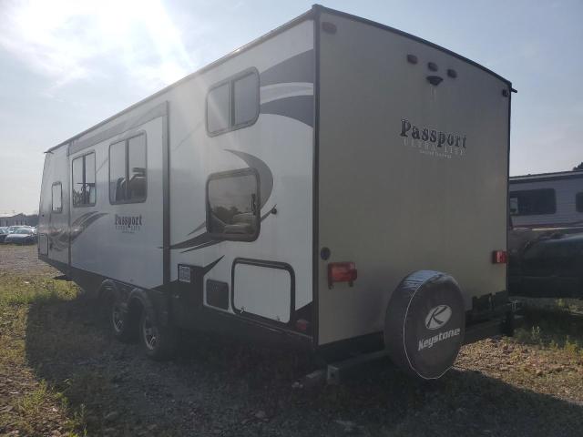 4YDT28122JT411337 - 2018 PASSPORT TRAVELTRLR WHITE photo 3