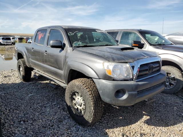 5TFMU4FN1BX002446 - 2011 TOYOTA TACOMA DOU GRAY photo 1