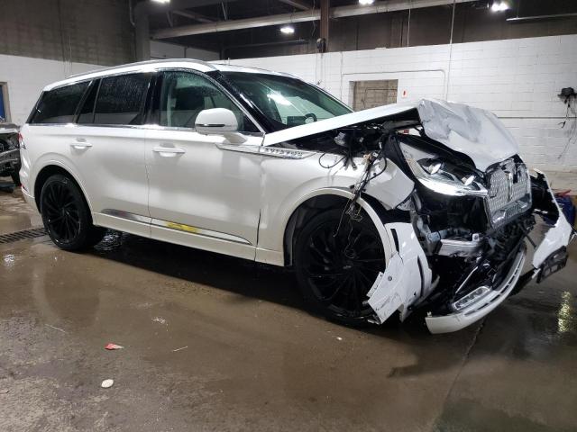 5LM5J7XC5MGL00599 - 2021 LINCOLN AVIATOR RESERVE WHITE photo 4