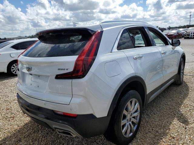 1GYFZCR47MF077422 - 2021 CADILLAC XT4 PREMIUM LUXURY WHITE photo 4