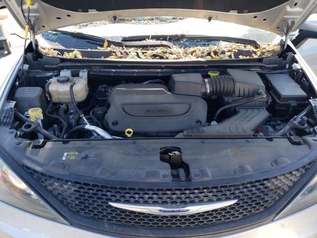 2C4RC1AG2KR597600 - 2019 CHRYSLER PACIFICA L SILVER photo 11