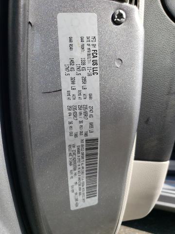 2C4RC1AG2KR597600 - 2019 CHRYSLER PACIFICA L SILVER photo 12