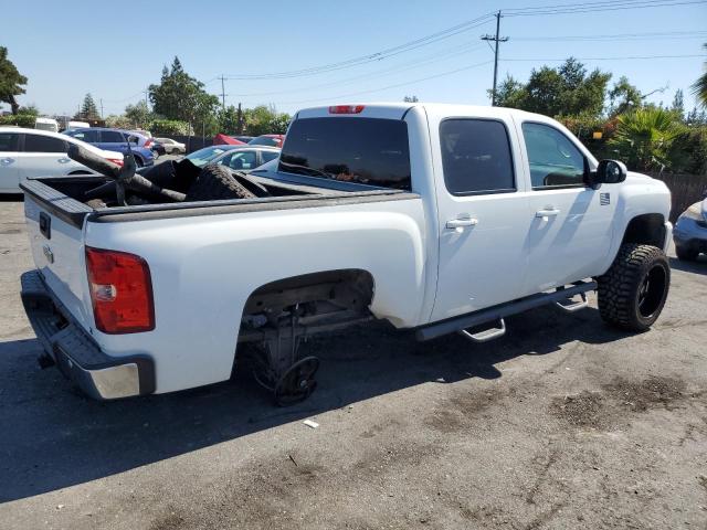 2GCEC13J571541082 - 2007 CHEVROLET SILVERADO C1500 CREW CAB WHITE photo 3