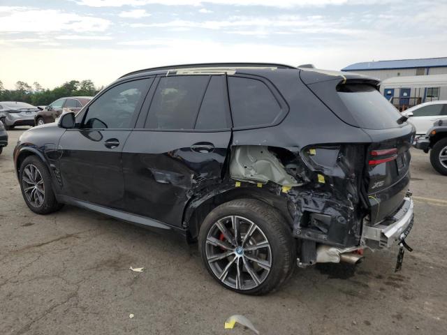5UX43EU02R9U91727 - 2024 BMW X5 XDRIVE50E BLACK photo 2