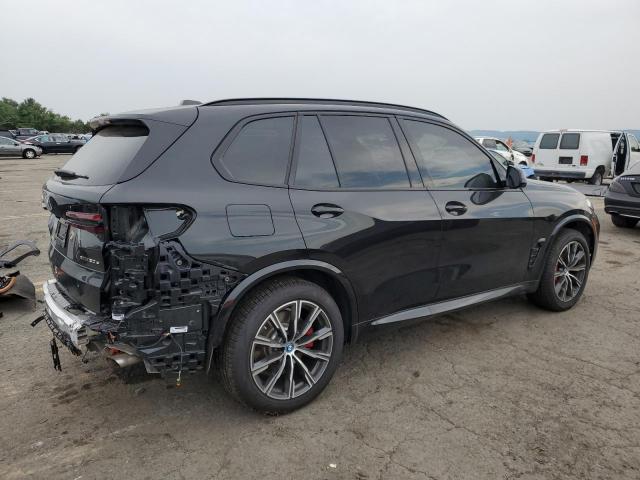 5UX43EU02R9U91727 - 2024 BMW X5 XDRIVE50E BLACK photo 3