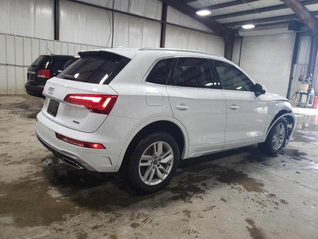 WA1GAAFY3N2098106 - 2022 AUDI Q5 PREMIUM 45 WHITE photo 3