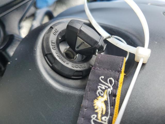 JKAENEB19GDA13159 - 2016 KAWASAKI EN650 B TWO TONE photo 8