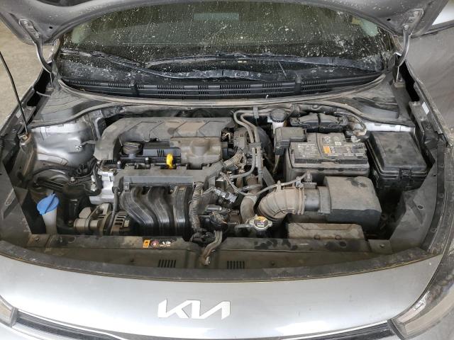 3KPA24AD4PE537351 - 2023 KIA RIO LX SILVER photo 11