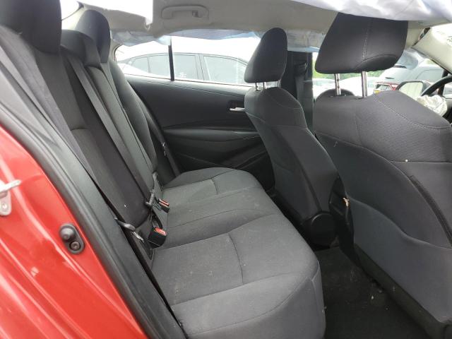 5YFEPRAE5LP125330 - 2020 TOYOTA COROLLA LE RED photo 10