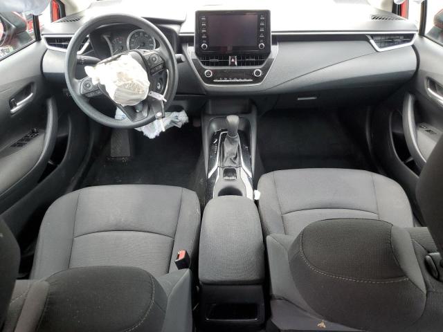 5YFEPRAE5LP125330 - 2020 TOYOTA COROLLA LE RED photo 8