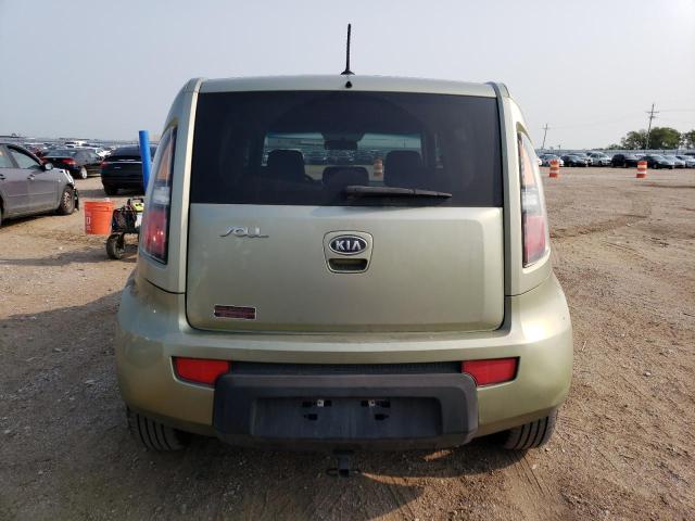 KNDJT2A2XA7172441 - 2010 KIA SOUL + GREEN photo 6