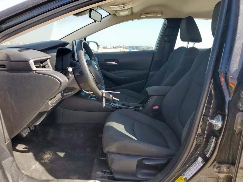 5YFEPMAE7MP204289 - 2021 TOYOTA COROLLA LE BLACK photo 7