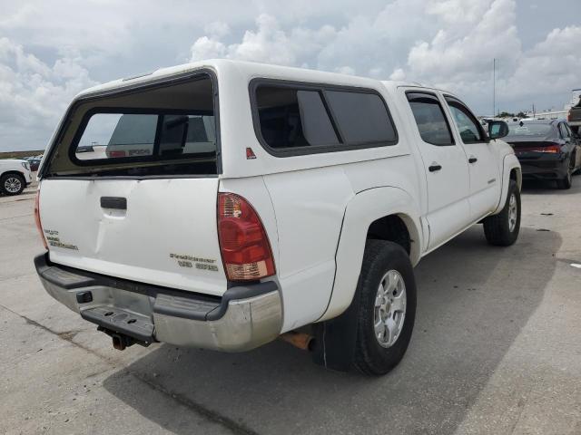 5TEJU62N47Z346339 - 2007 TOYOTA TACOMA DOUBLE CAB PRERUNNER WHITE photo 3