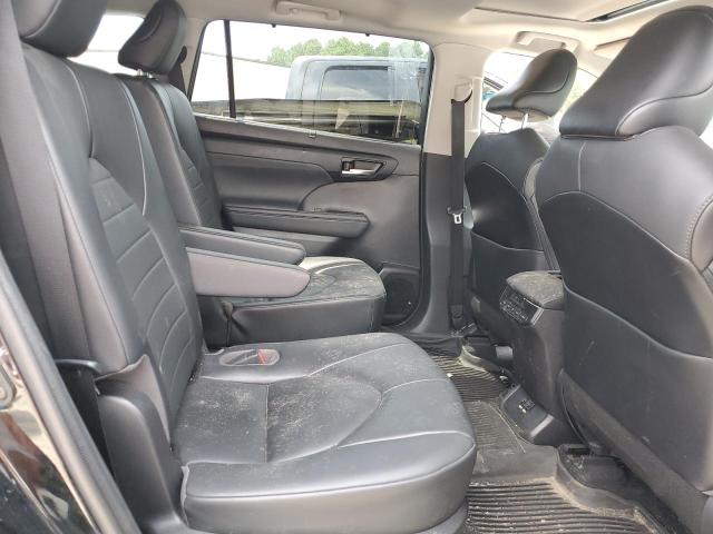 5TDGZRBH6MS064638 - 2021 TOYOTA HIGHLANDER XLE Черный фото 11