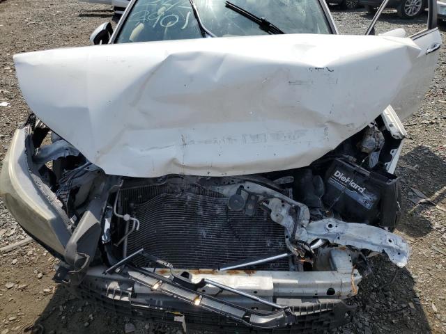 1HGCR2F37EA082196 - 2014 HONDA ACCORD LX WHITE photo 11