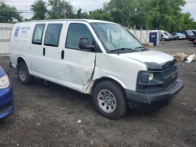 1GCSGAFX2C1111680 - 2012 CHEVROLET EXPRESS G1 WHITE photo 4