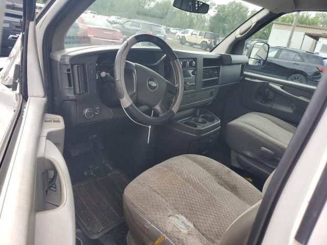 1GCSGAFX2C1111680 - 2012 CHEVROLET EXPRESS G1 WHITE photo 8