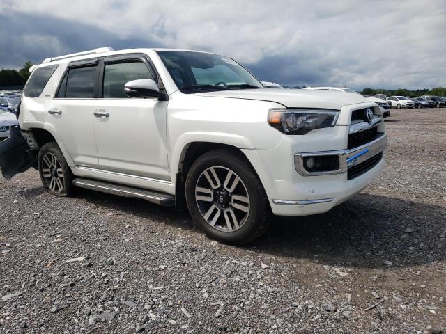 JTEBU5JR8H5414130 - 2017 TOYOTA 4RUNNER SR5/SR5 PREMIUM 白色 照片 4