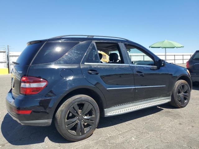 4JGBB8GB7AA563367 - 2010 MERCEDES-BENZ ML 350 4MATIC BLACK photo 3