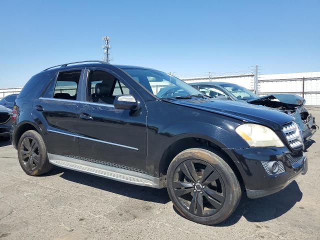 4JGBB8GB7AA563367 - 2010 MERCEDES-BENZ ML 350 4MATIC BLACK photo 4