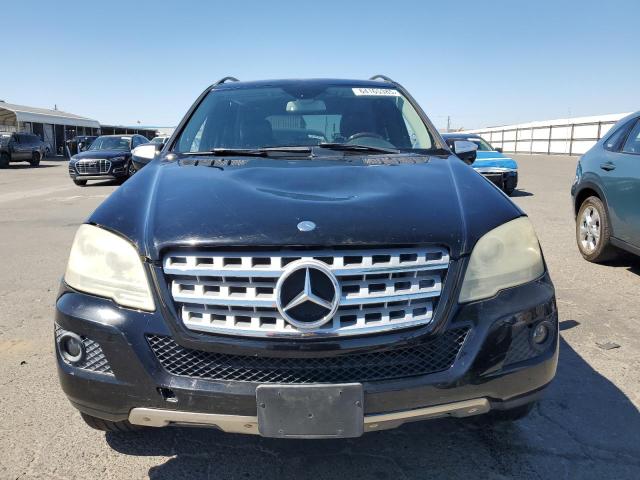 4JGBB8GB7AA563367 - 2010 MERCEDES-BENZ ML 350 4MATIC BLACK photo 5