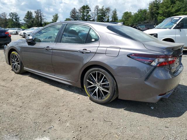 4T1G11AKXPU824121 - 2023 TOYOTA CAMRY SE NIGHT SHADE GRAY photo 2