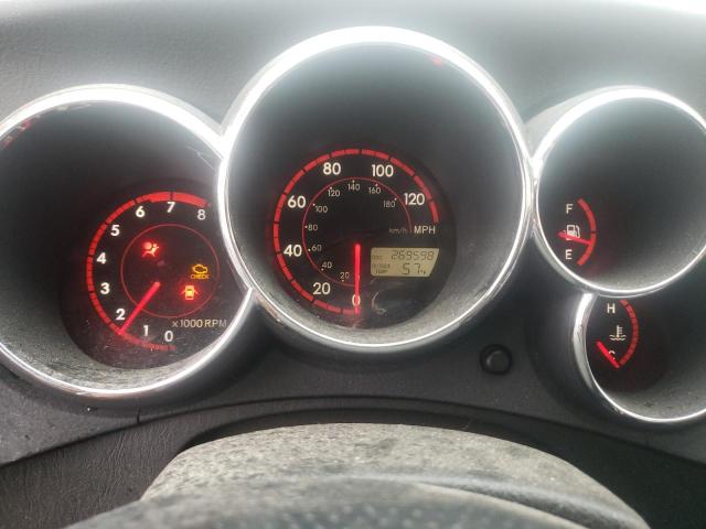 2T1KR32EX4C218483 - 2004 TOYOTA COROLLA MA XR WHITE photo 9