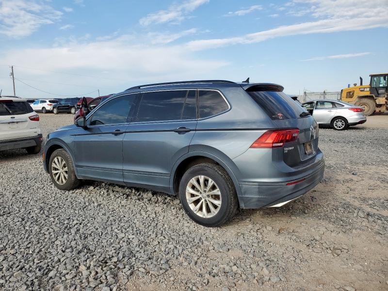 3VV2B7AX3KM098773 - 2019 VOLKSWAGEN TIGUAN SE Grau Foto 2